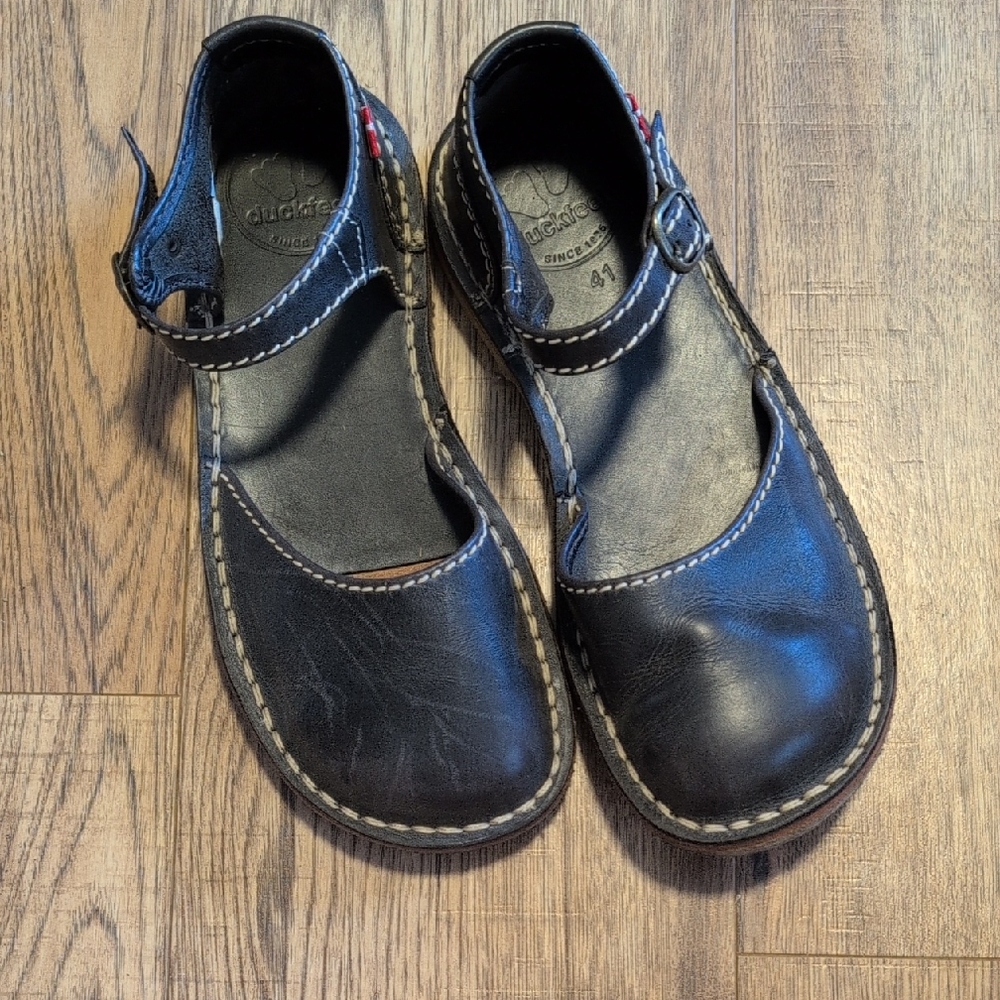 Duckfeet Leather Mols Mary Jane Shoes